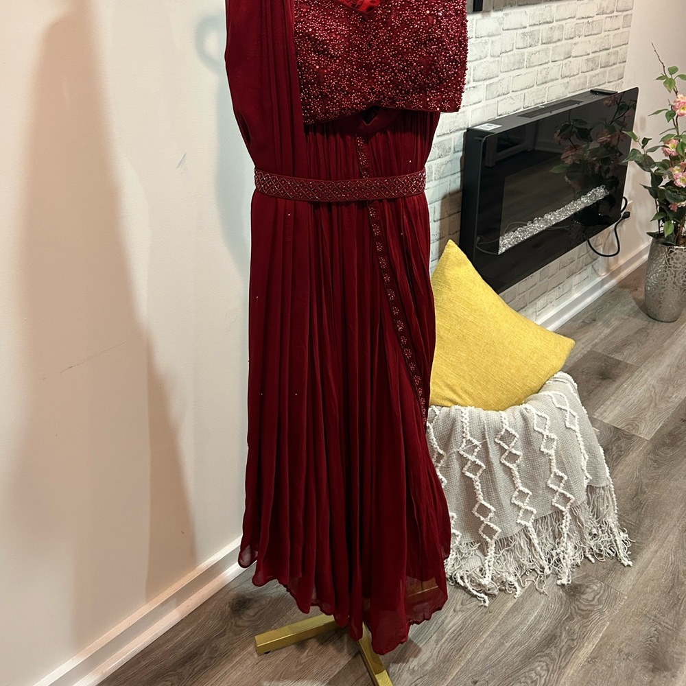 Lehenga drap Saree size 40/42 Maroon color